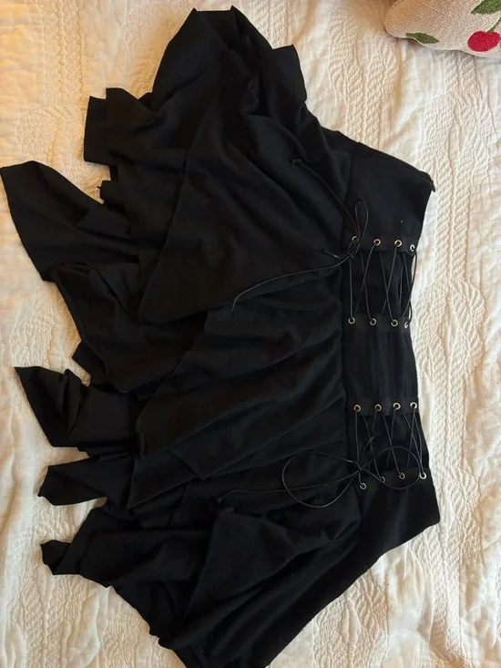 Black Lace-Up Ruffled Mini Skirt - Picture 2 of 4